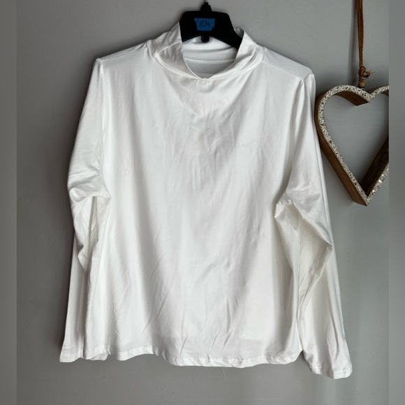 96. Fall ready everyday glam curvy confidence - Picture 4 of 4